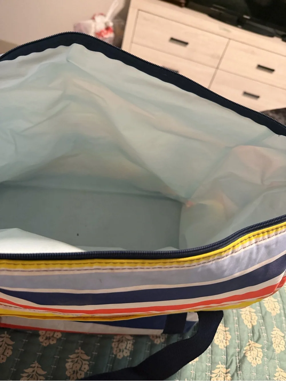 Thirty one Flip-Flop cooler Tote - Blue Striped